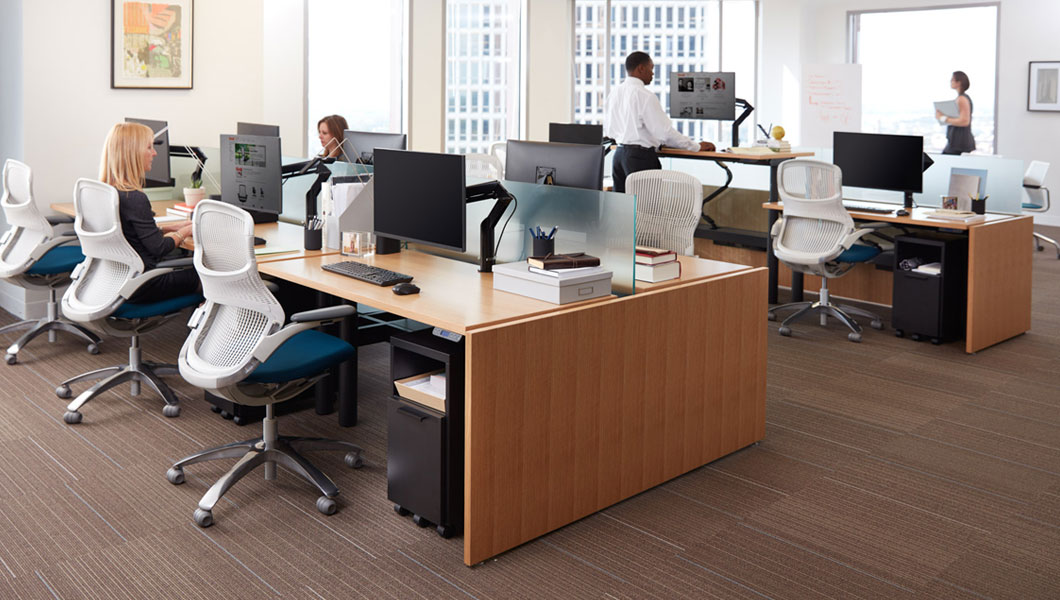 Knoll Open Plan Workstation Furniture with Telescope Height Adjustable Benching