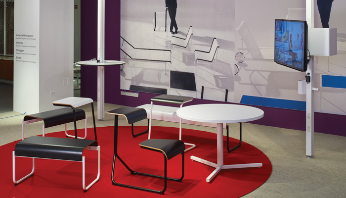 Informal activity spaces with Toboggan and Interpole enable users to connect, display and adapt - without a reservation