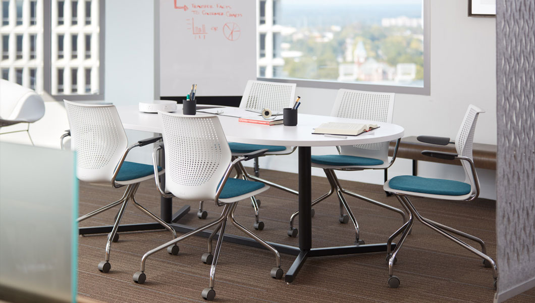 Knoll Shared Spaces Team Meeting with Antenna Table and MultiGeneration Chairs
