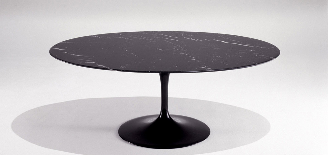 Knoll Saarinen Coffee Table by Eero Saarinen