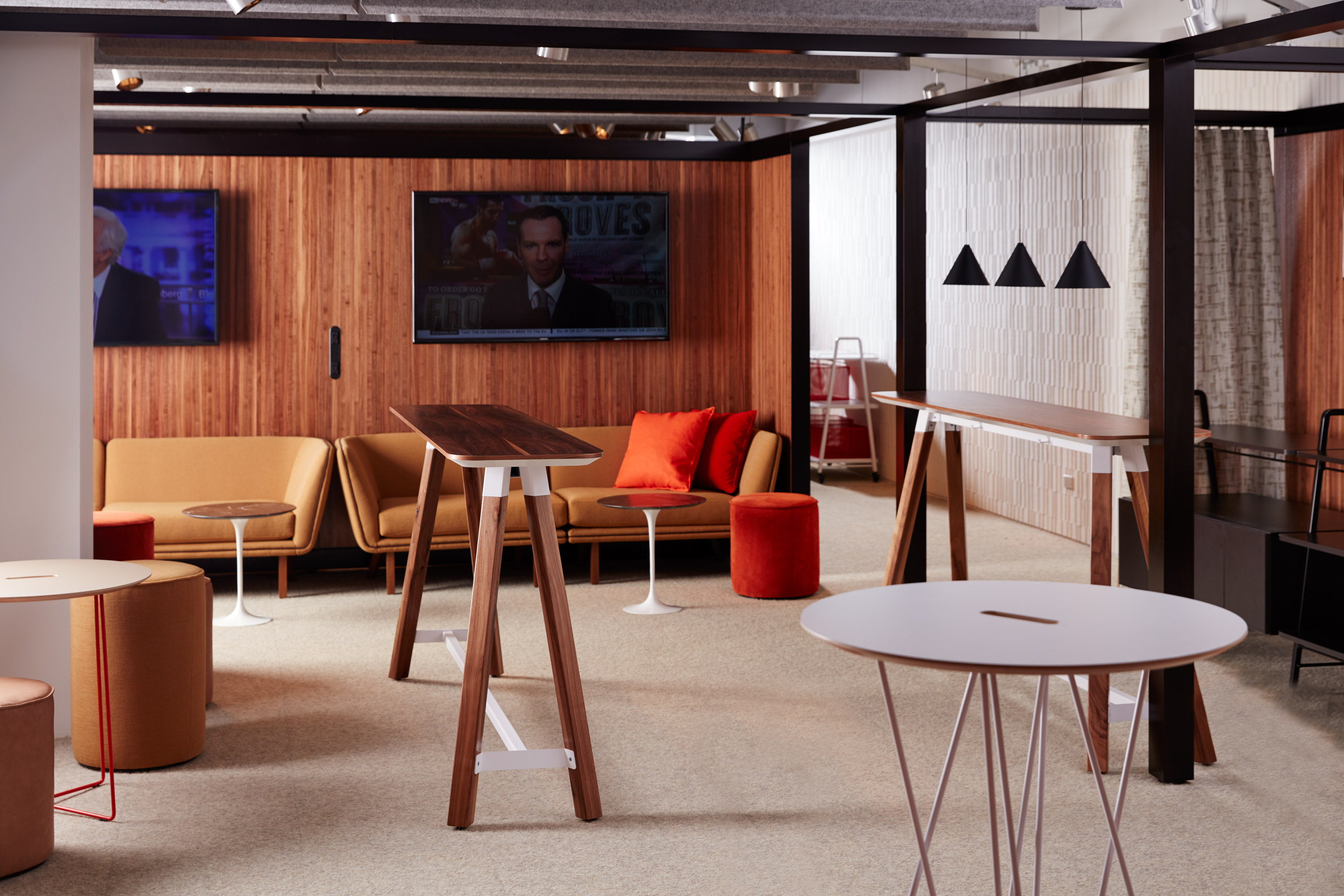 Rockwell Unscripted Modular Lounge Knoll