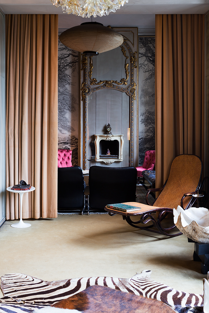 Casa Mollino as restored by Fulvio Ferrari | Saarinen Side Table | PC: Bart Keggin | Knoll Inspiration