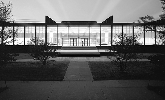 Ludwig Mies van der Rohe's Crown Hall at Illinois Institute of Technology, 1950-1956 | In Conversation with Sarah Rogers Morris | Knoll Inspiration