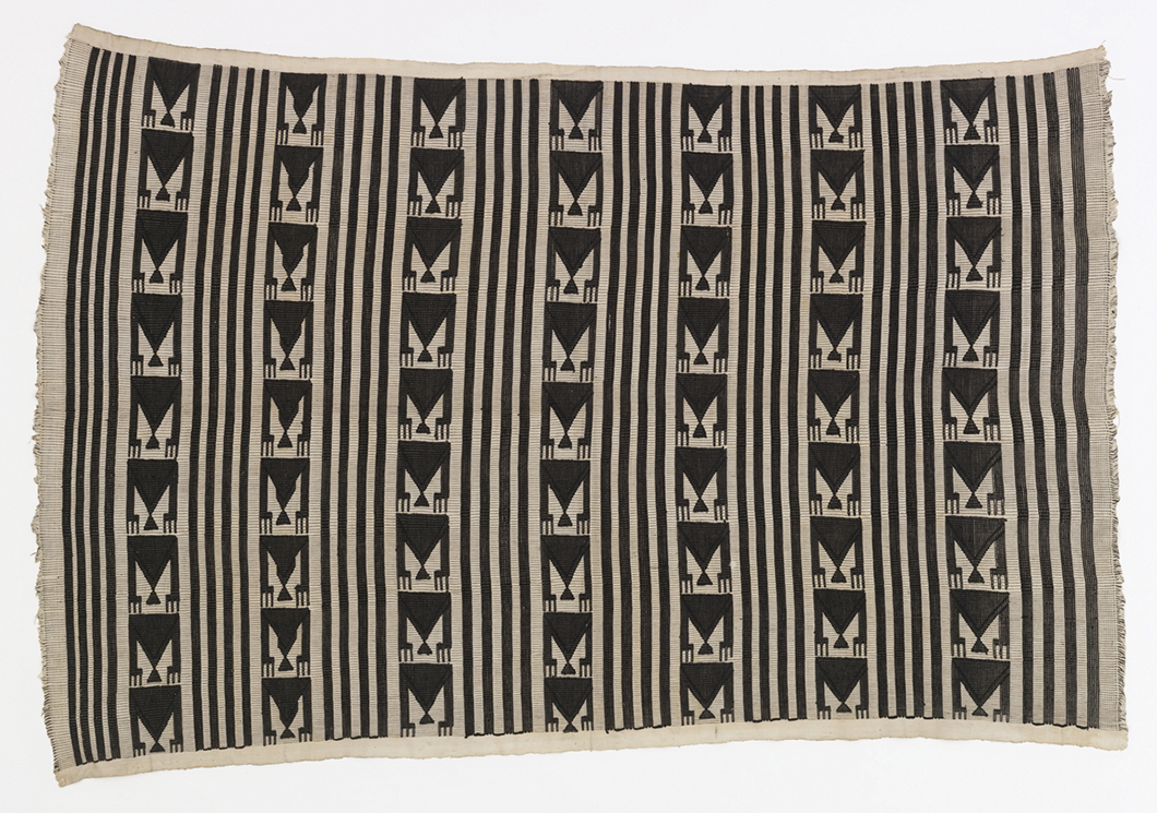 Women's Wrapper from the Igbo peoples, Akwete, Nigeria, early to mid-20th century from David Adjaye Selects | PC: Cooper-Hewitt, Smithsonian Design Museum | In Conversation with David Adjaye | Knoll Inspiration