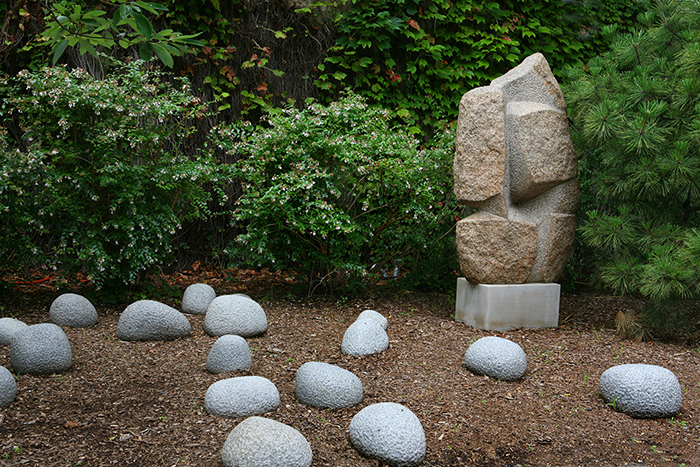The Sculpture Garden at The Isamu Noguchi Museum | Knoll Inspiration