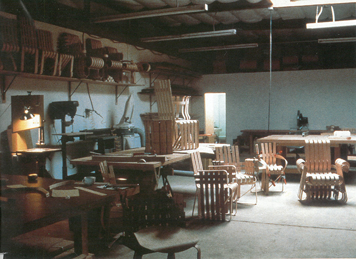 Frank Gehry working on the Bentwood Collection for Knoll, 1991 | PC: Knoll Archive | In Conversation with Paul Goldberger | Knoll Inspiration