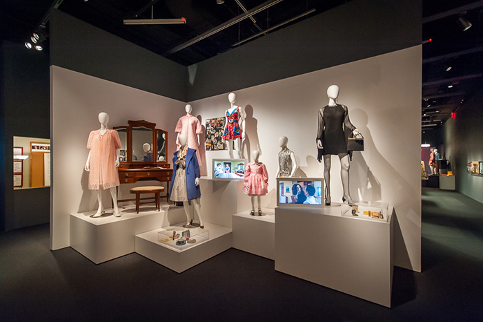 Matthew Weiner's Mad Men at The Museum of the Moving Image | Knoll Inspiration