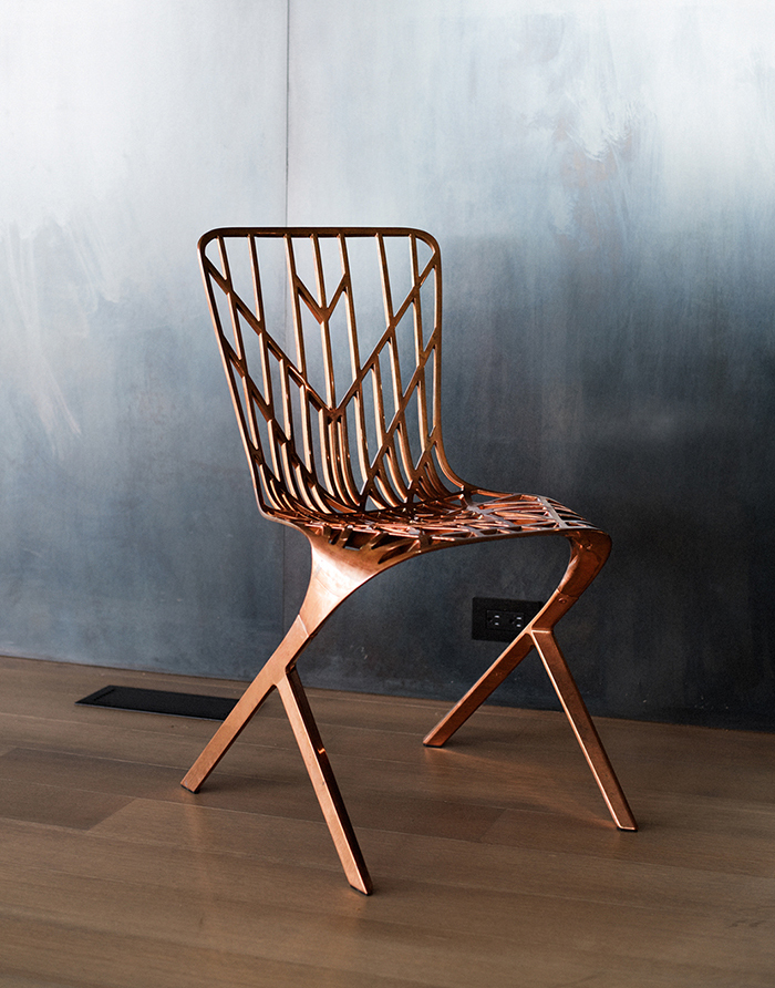 Olson Kundig in Pole Pass, Washington | PC: Jennilee Marigomen | Featured: David Adjaye's Washington Skeleton™ Aluminum Side Chair | Knoll Inspiration