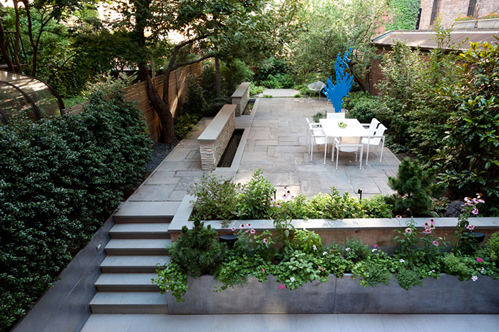 Richard Schultz's 1966 Collection on the patio of a Brooklyn Townhouse by RKLA