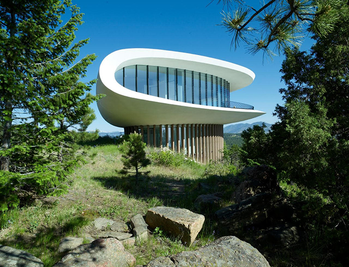 Sculptured House in Jefferson County, Colorado by Charles Deaton | Knoll Inspiration