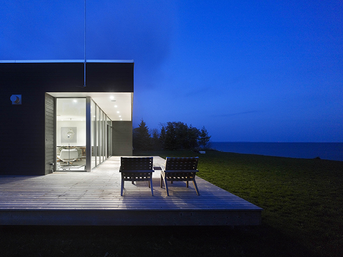 Richard Williams Architects | Twitter House near Lake Ontario, Canada