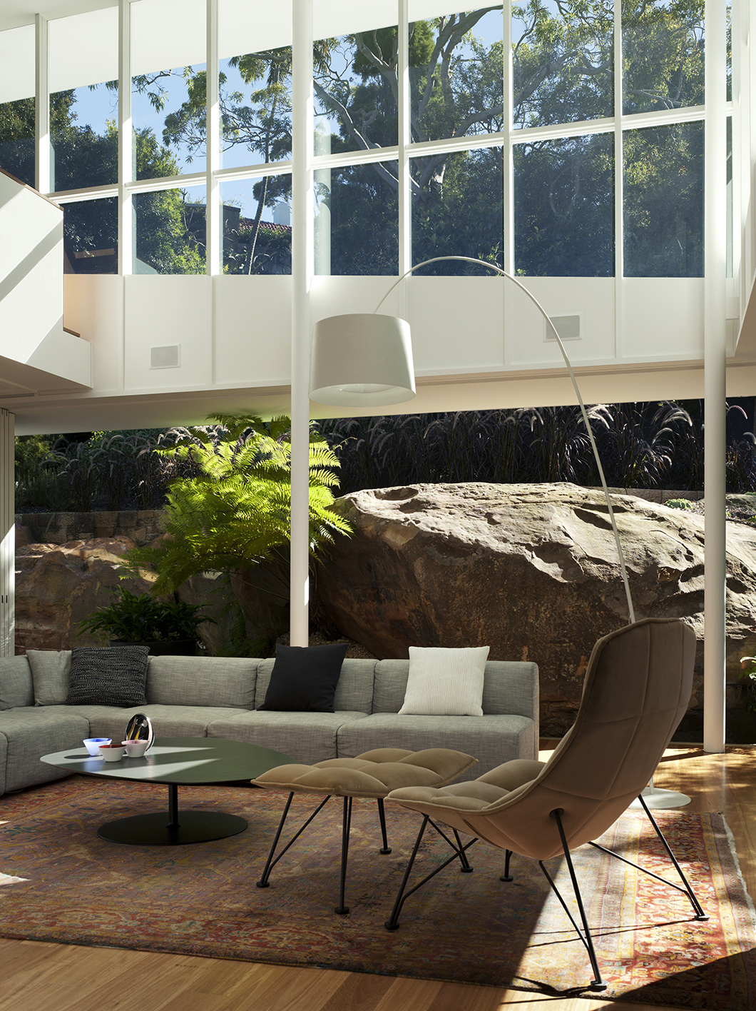 Skirt + Rock House | Featured: Jehs + Laub Lounge Chair | Knoll Inspiration