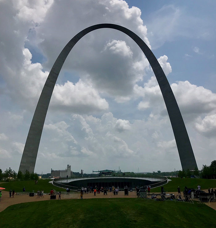 Gateway Arch Museum and Visitor Center opening