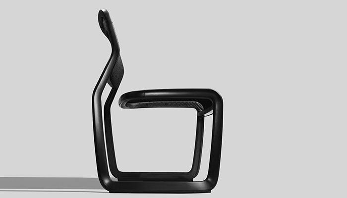 HiP Award Winner Marc Newson's Aluminum Chair for Knoll