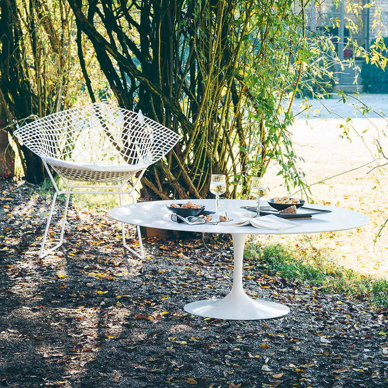 Outdoor tables Outdoor tables
