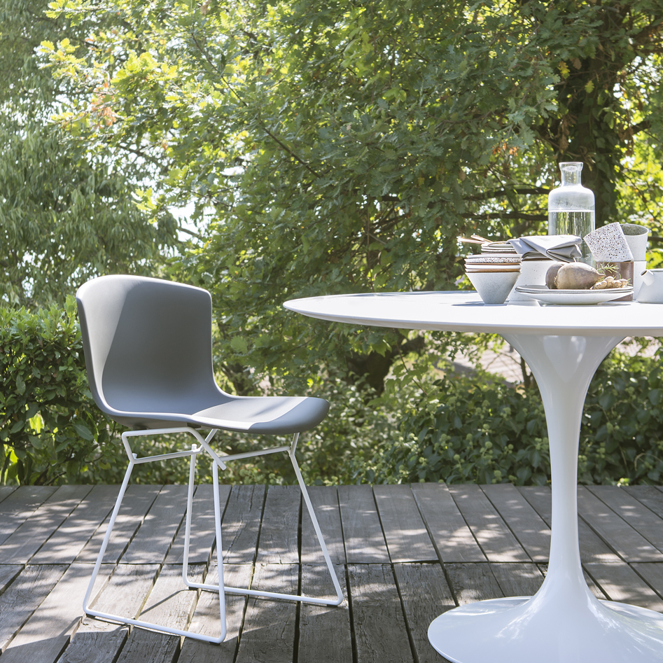 Bertoia Plastic Side Chair - Outdoor image 5