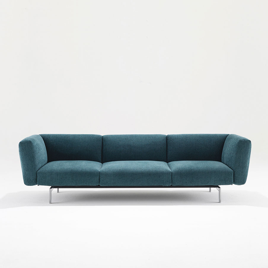 Avio Sofa System, designed by Piero Lissoni, is a contemporary and versatile sofa component system with a solid and elegant design.