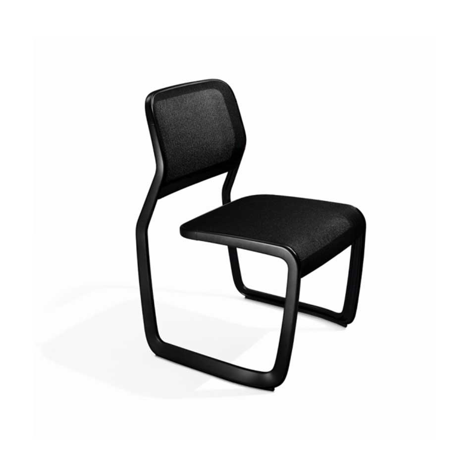 Newson Aluminum Chair designed by Marc Newson 2018