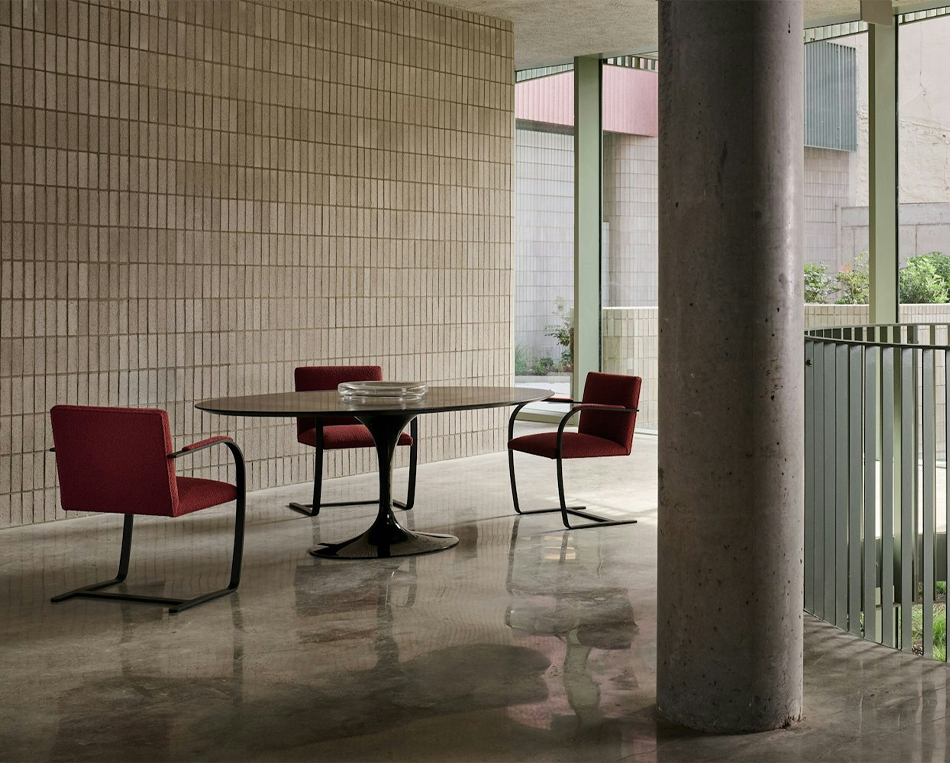 Brno Chair - Flat Bar