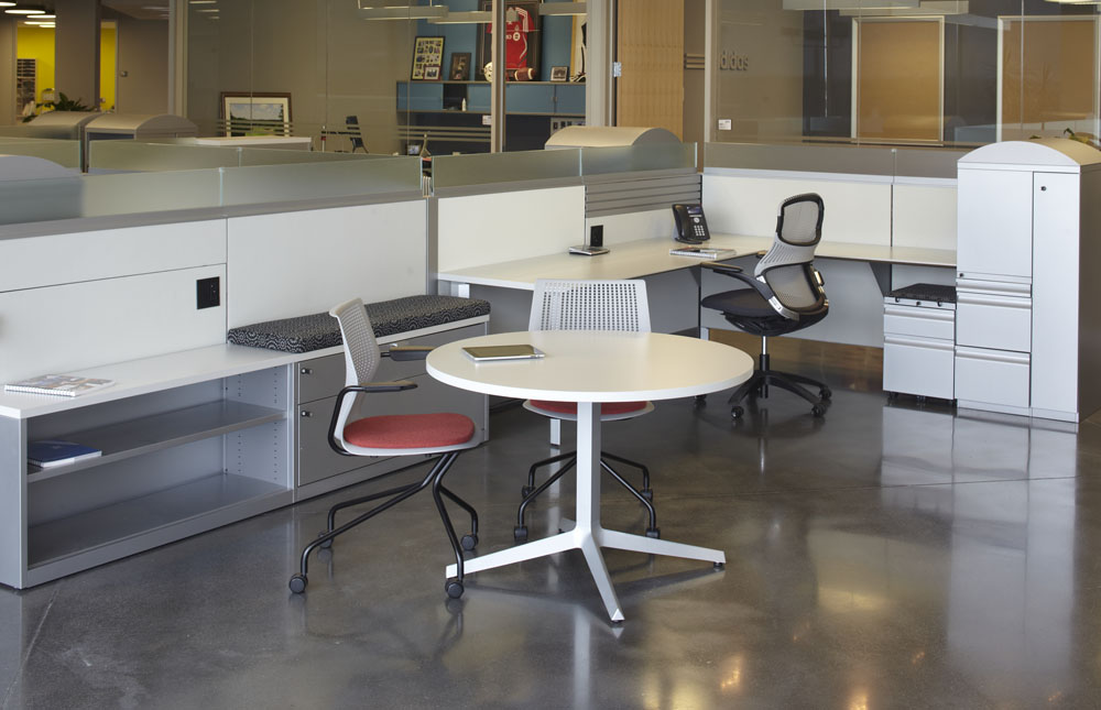 Dividends Horizon® X Base Tables Knoll