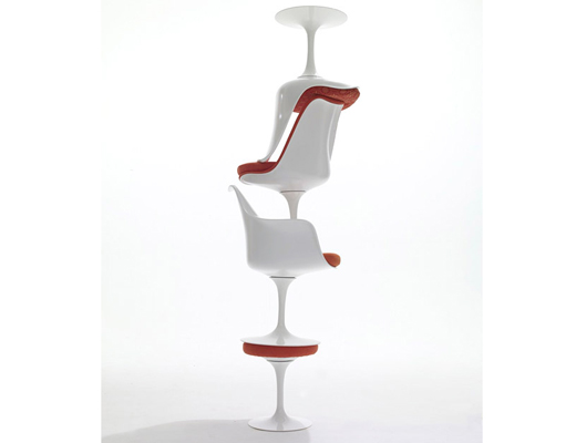 Knoll Saarinen Tulip Chairs and Stool
