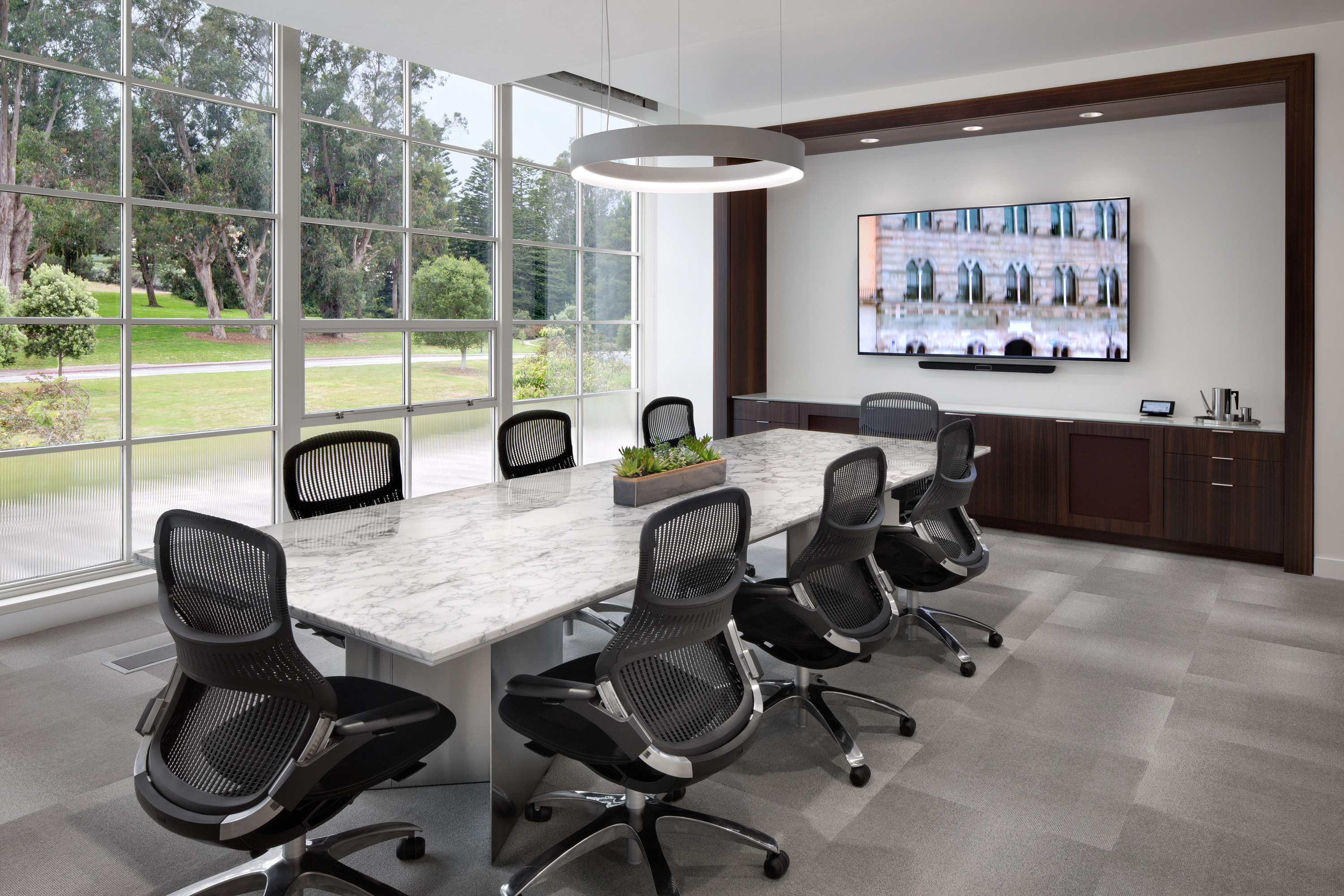 LSM Conference Table Series VBase Knoll