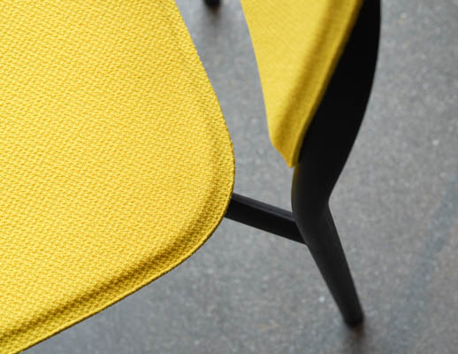 Iquo Collection Armless Chair