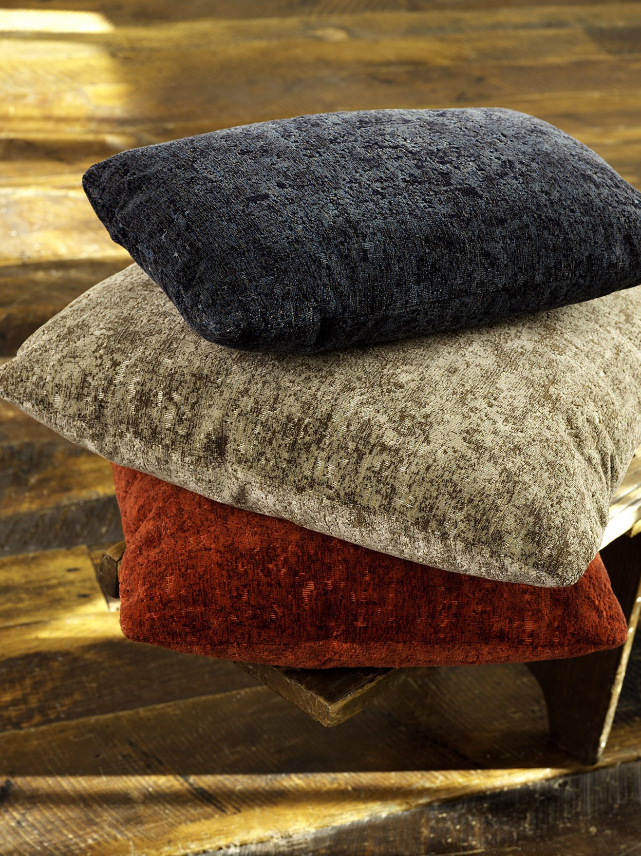 Digi Velvet Upholstery Knoll Luxe