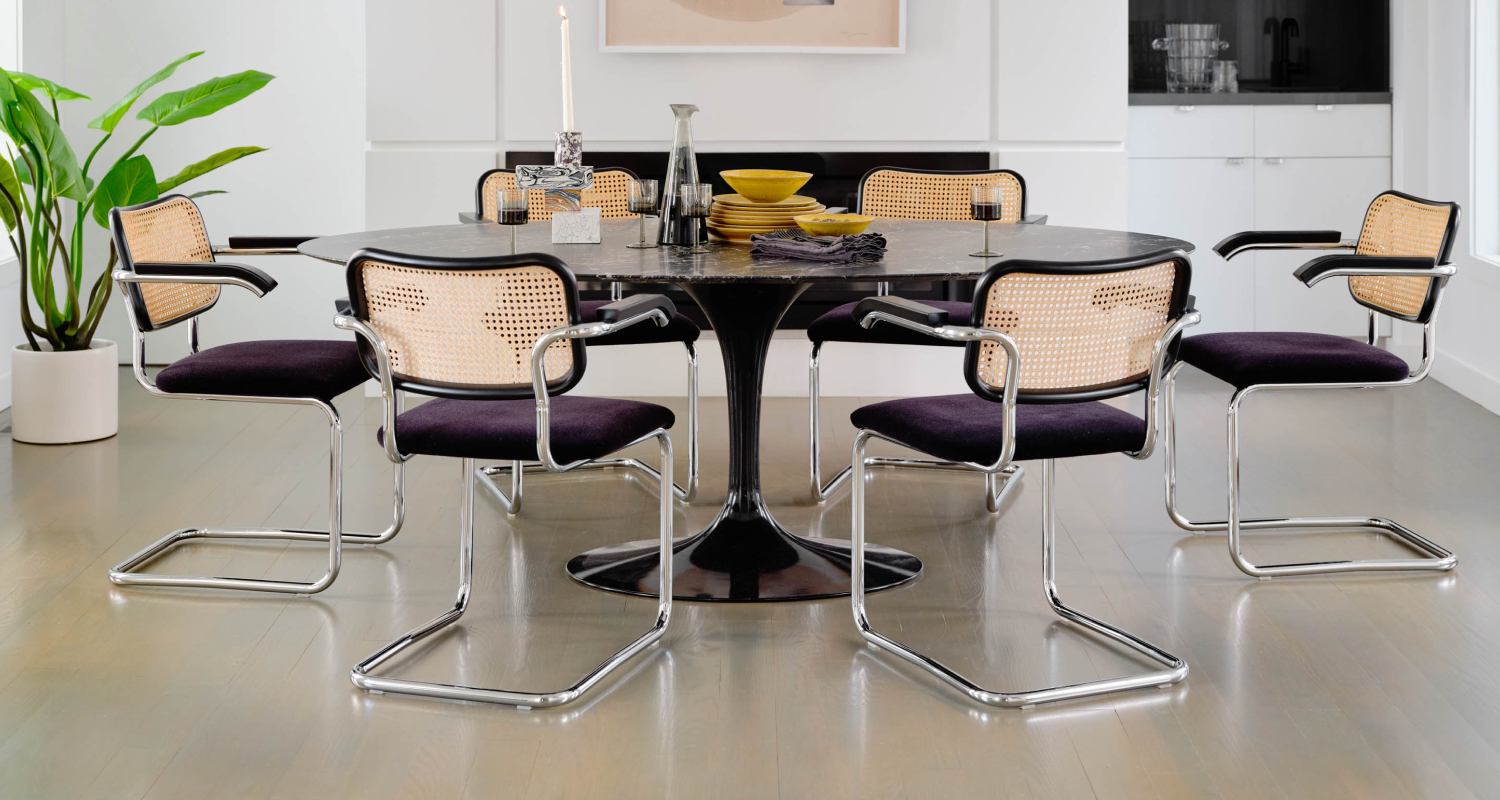 Knoll Saarinen Dining Table with Cesca Chairs