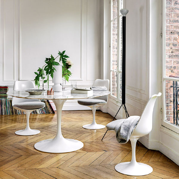 Knoll furniture sales