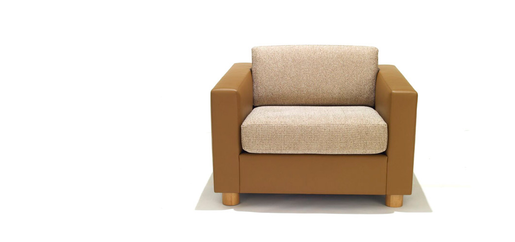 Knoll Shelton Mindel SM2 Lounge Chair by Shelton Mindel and Associates