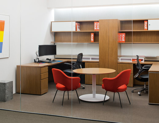 Knoll Reff Profiles Private Offices
