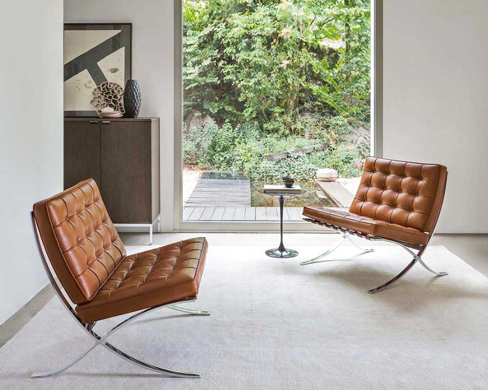 10 Iconic Lounge Chairs with Footstools