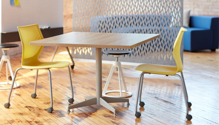 MultiGeneration by Knoll® Stacking Base