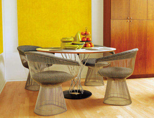 Platner Dining Chairs and Noguchi Cyclone Table residential installation