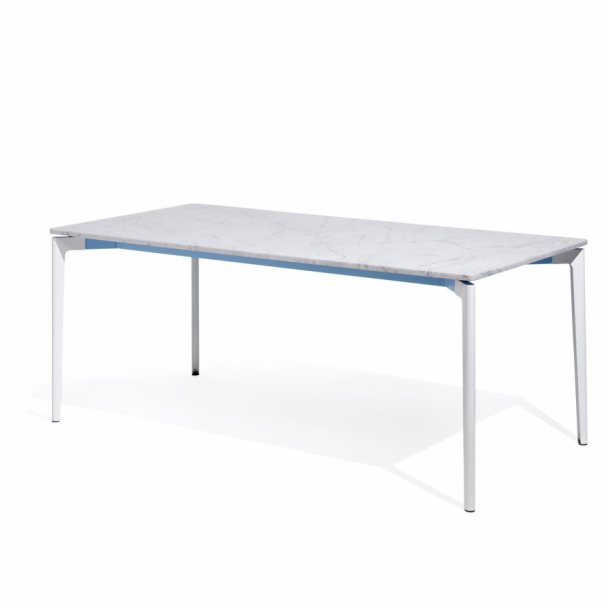 Stromborg Tables