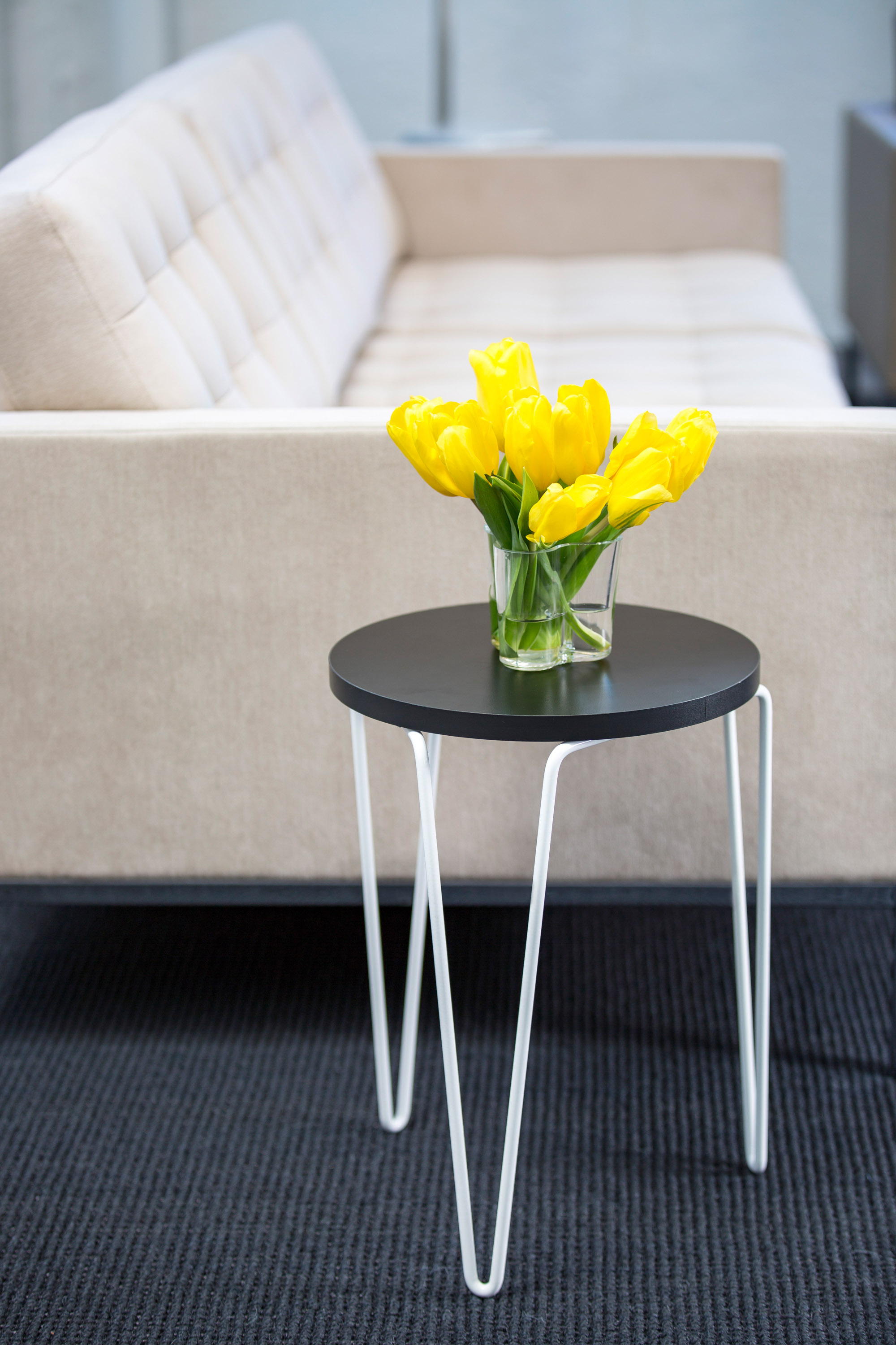 Florence Knoll Hairpin™ Stacking Table Original Design Knoll