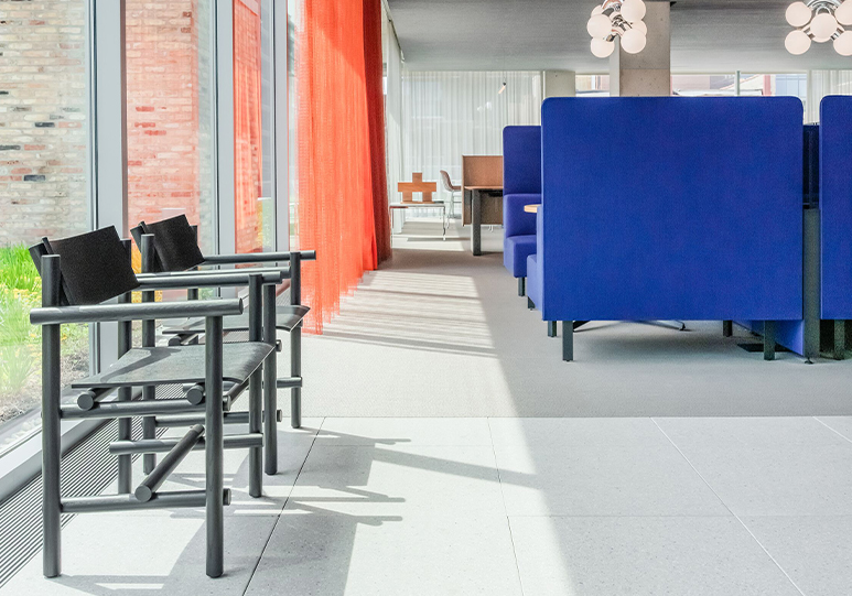 Muecke Chair Muecke Chair