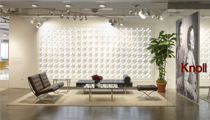 Knoll Chicago Showroom Erwin Hauer Screen