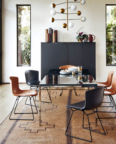 Jump to Florence Knoll Tables and Desks
