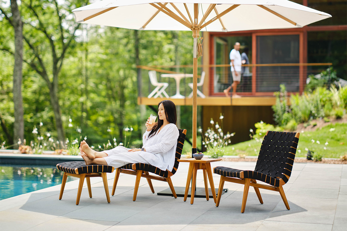 Shop Outdoor Gift Ideas from Knoll