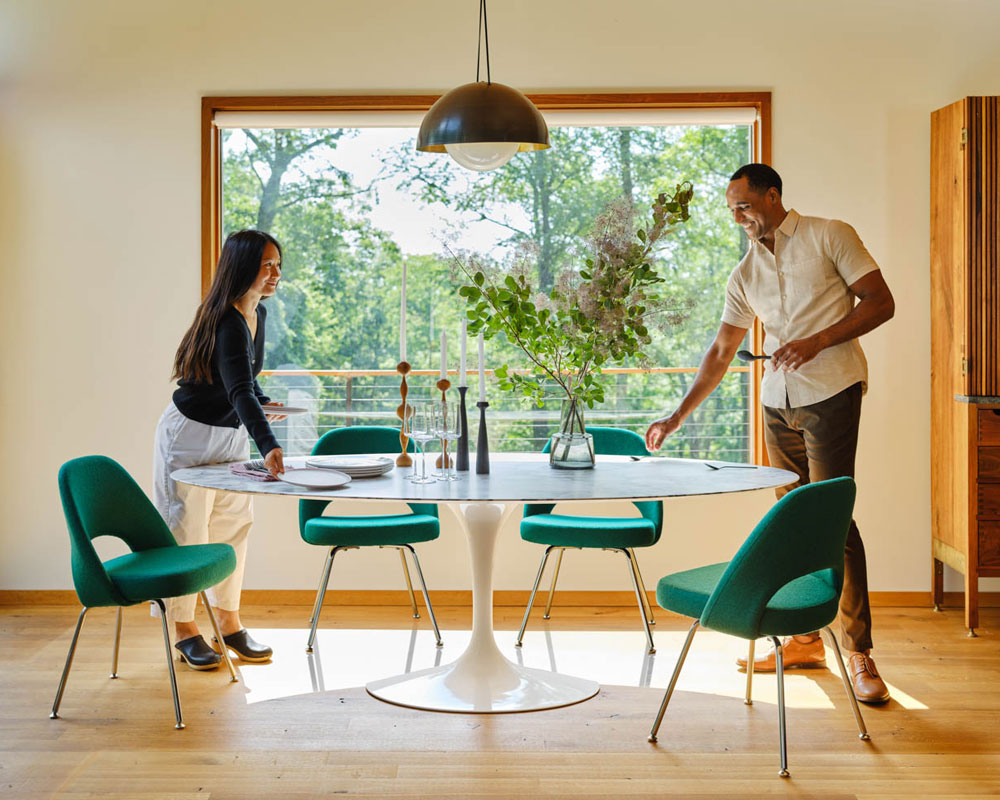 Knoll Modern Dining Room Furniture