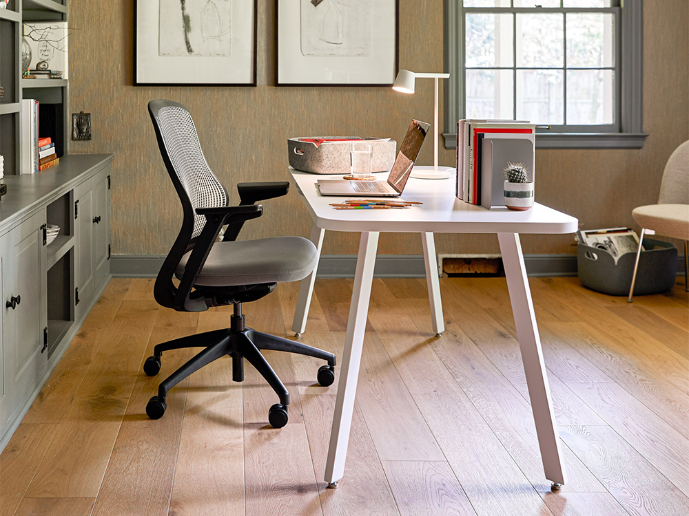 Knoll Ergonomic Chairs and Adjustable Desk Chairs for Working from Home