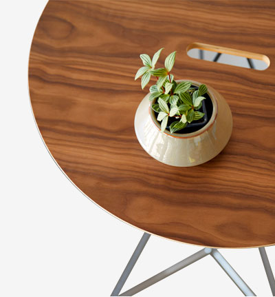 Explore Knoll Tables