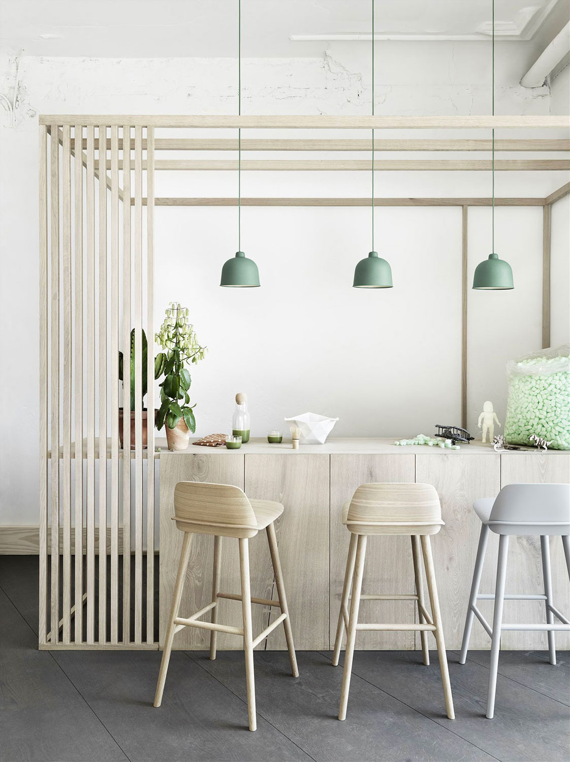 Shop Muuto at knoll.com