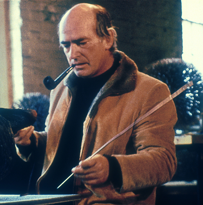 Portrait of Harry Bertoia working in his studio in Bally, Pennsylvania, 1952 | Knoll Inspiration