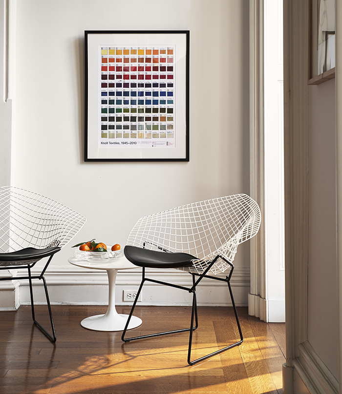 Bertoia Two-Tone Diamond Chair in situ | Knoll Inspiration