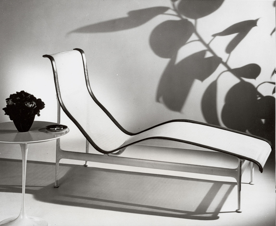 Schultz 1966 Contour Chaise