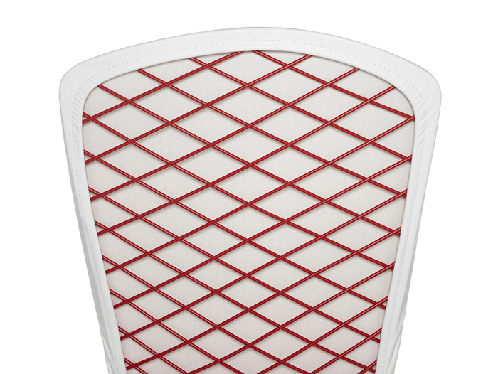 (RED)