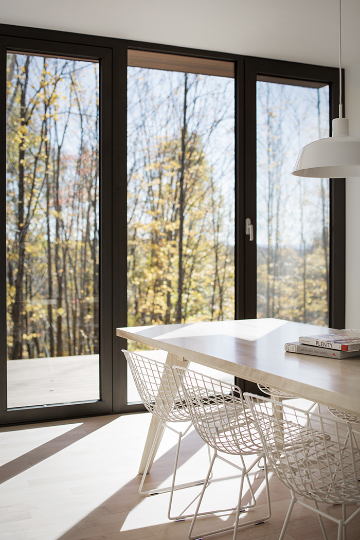 Bourgeois & Lechasseur Architects' cabin in the woods of North Hatley, Quebec, Canada | PC: Adrien Williams | Knoll Inspiration